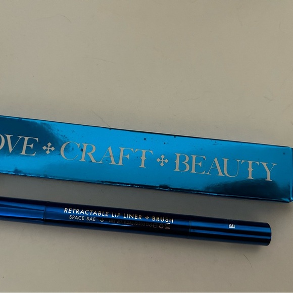 Love Craft Beauty Retractable Lip Liner & Brush - Blue - Picture 1 of 3